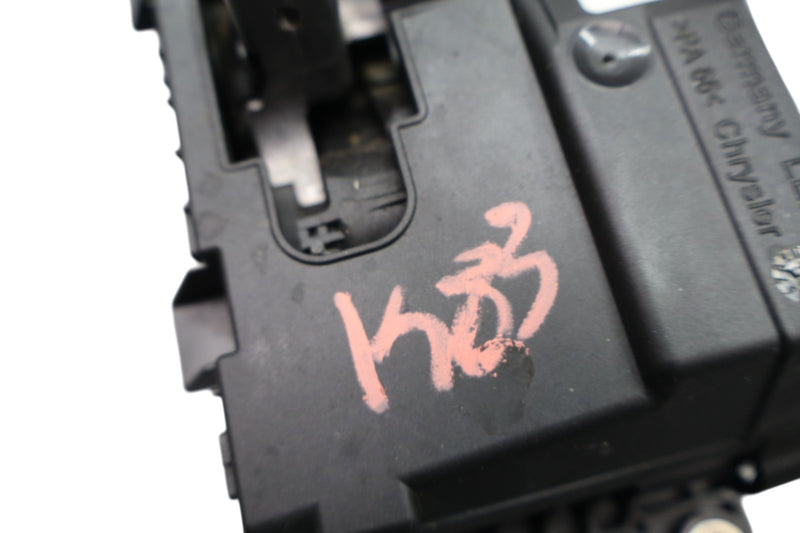 Load image into Gallery viewer, 14-22 Maserati Ghibli Quattroporte Floor Shifter Gear Shift Selector Box Oem