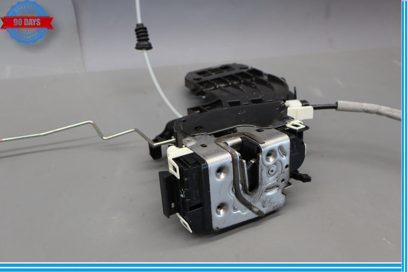 Load image into Gallery viewer, 13-15 Mercedes X166 GL450 GL550 Rear Left Side Door Lock Latch Actuator Oem