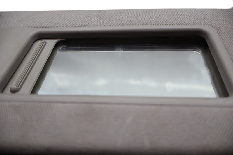 Load image into Gallery viewer, 09-15 BMW 750i 750Li F01 F02 Front Right Side Sun Visor Sunvisor W/ Mirror Oem