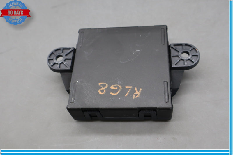 Load image into Gallery viewer, 10-13 Mercedes E350 Rear Left Driver Side Door Control Module Oem