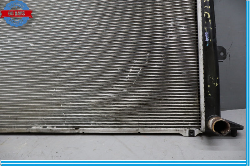 Load image into Gallery viewer, 12-16 Hyundai Equus Front Air Cooler Cooling Radiator Assembly 253103N820 Oem
