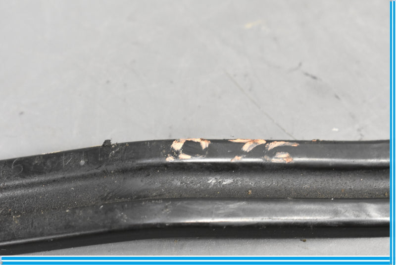 Load image into Gallery viewer, 06-11 Mercedes W164 ML500 ML350 Front Left Reinforcement To Support Bracket Oem