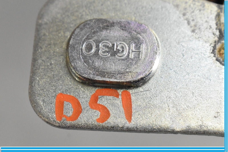 Load image into Gallery viewer, 07-12 Lexus LS460 Rear Center Seat Belt Buckle 73380-50250 Oem