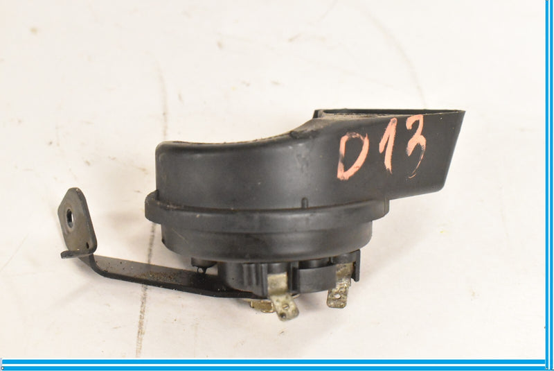 Load image into Gallery viewer, 07-14 Mercedes CL550 S550 W216 High Tone Pitch Horn Signal Alarm Oem
