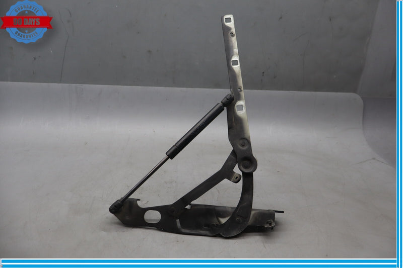 Load image into Gallery viewer, 03-12 Mercedes R230 SL500 Right Side Hood Hinge Support Bracket Oem