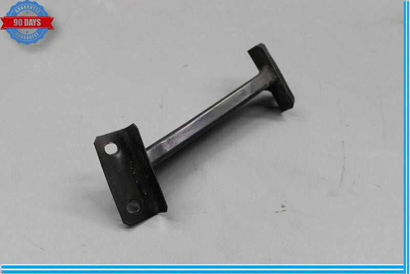 Load image into Gallery viewer, 14-24 Maserati Quattroporte Front Left Or Right Bumper Support Bracket Oem