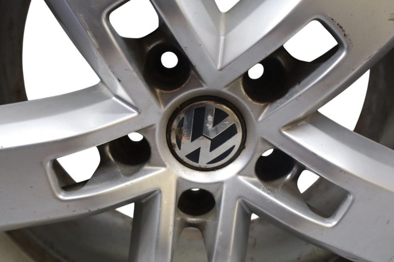 Load image into Gallery viewer, 11-16 Volkswagen Touareg 19" 8.5x19 5-Spoke R19 Alloy Wheel Rim 7P6601025D Oem
