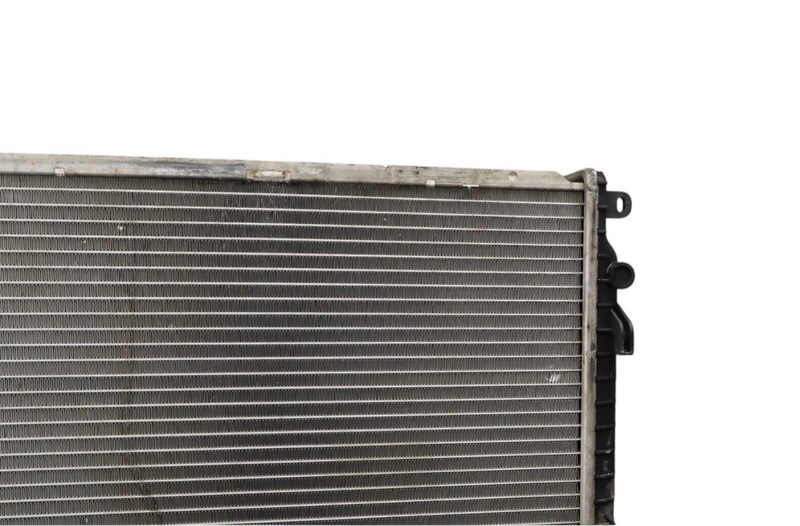 Load image into Gallery viewer, 07-09 Audi Q7 Quattro 4L Engine Cooling Coolant Radiator Cooler Condenser Oem
