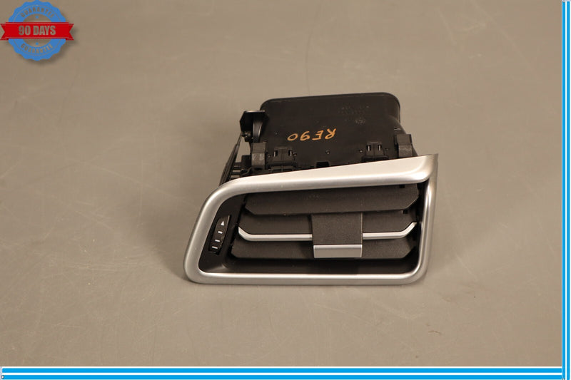 Load image into Gallery viewer, 14-19 Maserati Ghibli Front Right Passenger Side Dash AC Air Vent Trim Panel Oem