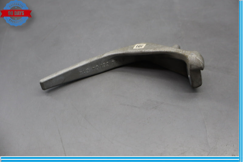 Load image into Gallery viewer, 14-18 BMW i3 i3s Front Left Side Control Arm Crash Lever Bracket Oem