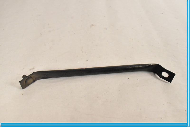 Load image into Gallery viewer, MERCEDES R230 SL-CLASS ENGINE CENTER RADIATOR CORE SUPPORT BRACE