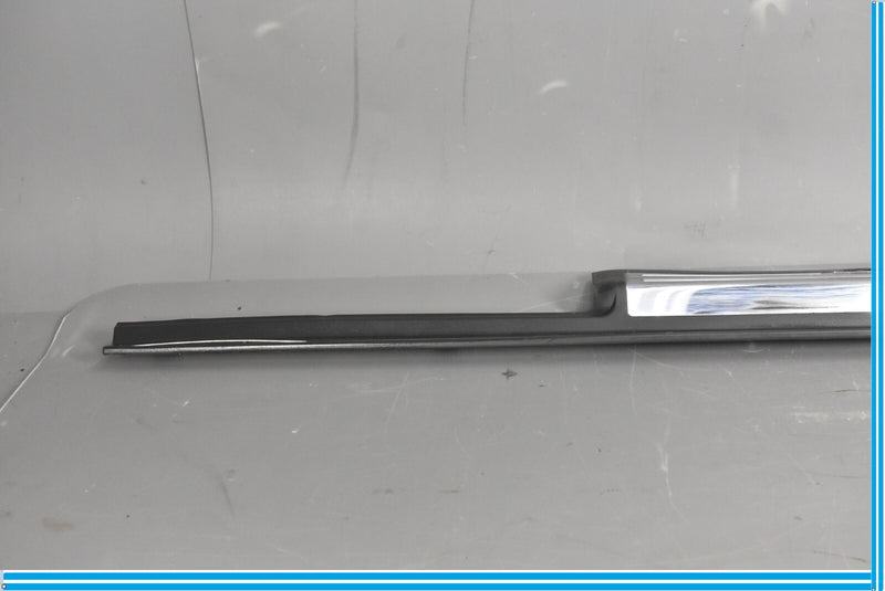 Load image into Gallery viewer, 03-06 Mercedes S500 S600 Front Right Passenger Side Door Sill Scuff Plate Oem