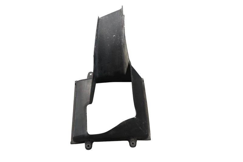 Load image into Gallery viewer, 14-17 Maserati Quattroporte Front Right Side Intercooler Air Duct Shroud Oem