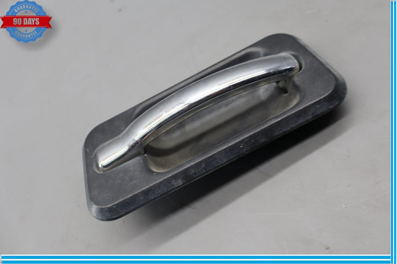 Load image into Gallery viewer, 03-07 Hummer H2 Rear Right Passenger Side Exterior Door Handle Black Oem