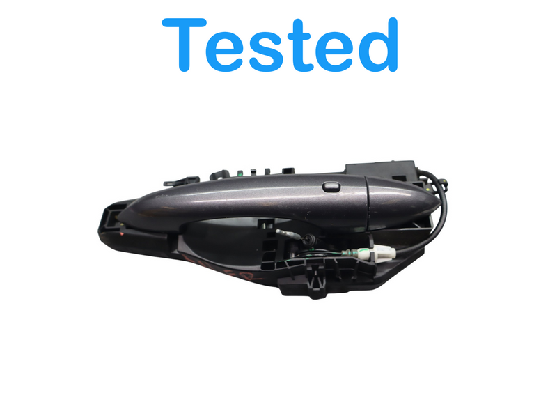 Load image into Gallery viewer, 17-25 Alfa Romeo Giulia 952 Front Right Passenger Exterior Door Handle Oem