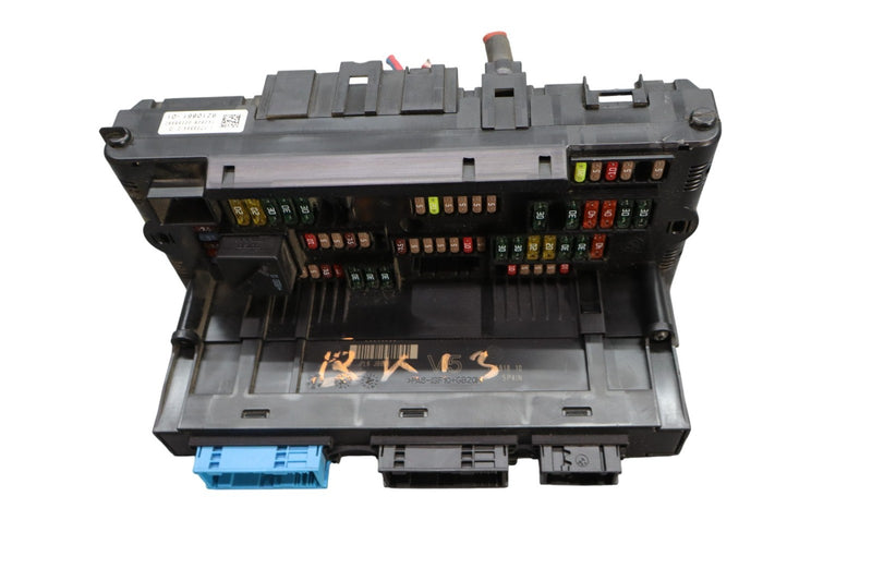 Load image into Gallery viewer, 09-15 BMW F01 750i 750Li Front Power Distribution Fuse Box Fusebox Oem