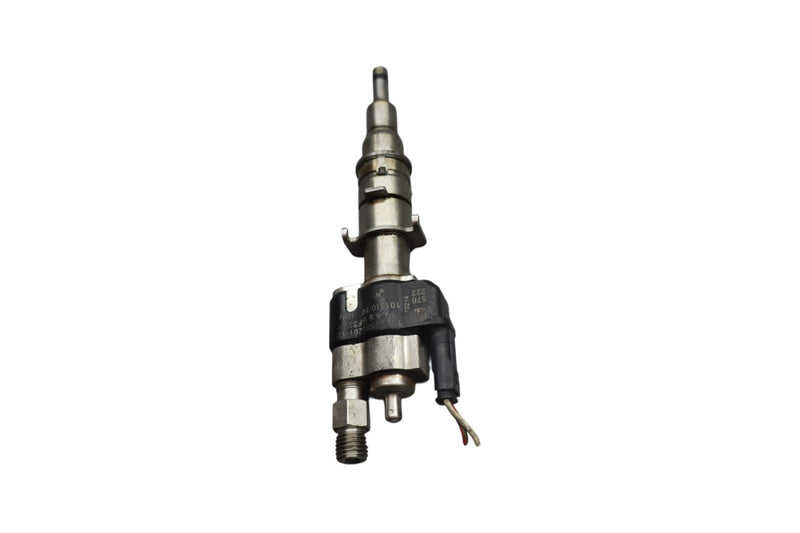 Load image into Gallery viewer, 07-17 BMW 650i 740i 740Li 750i Engine Fuel Injector 13538616079 Oem