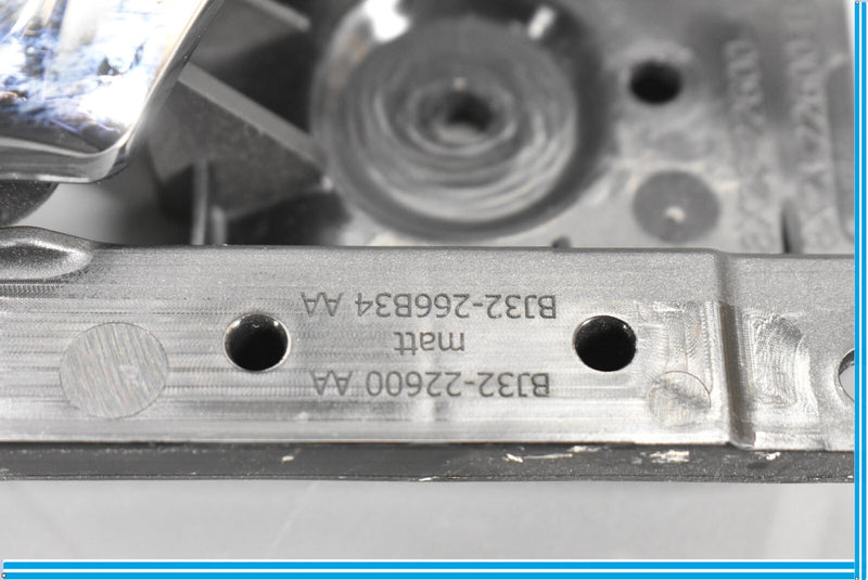 Load image into Gallery viewer, 09-15 Jaguar XF XFR Rear Right Passenger Side Exterior Door Lock Handle Oem