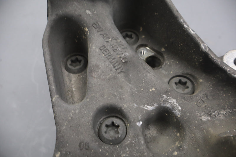 Load image into Gallery viewer, 12-18 BMW 228i 328i 428i Right Passenger Side Wheel Hub Knuckle Assembly Oem