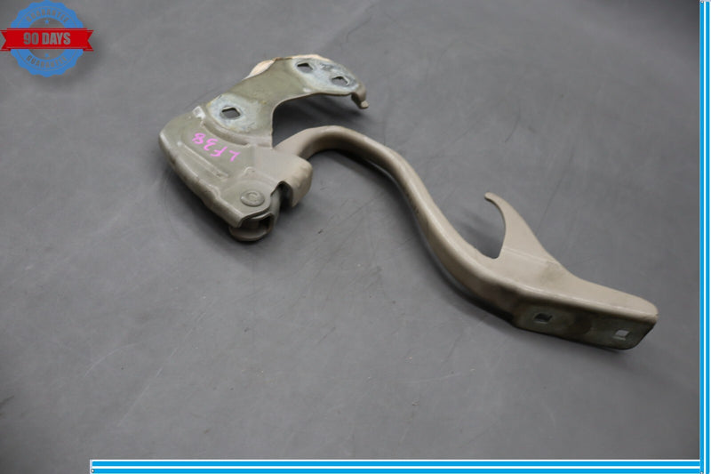 Load image into Gallery viewer, 12-19 Fiat 500 Pop Front Left Driver Side Hood Panel Hinge Lock 11196 Oem