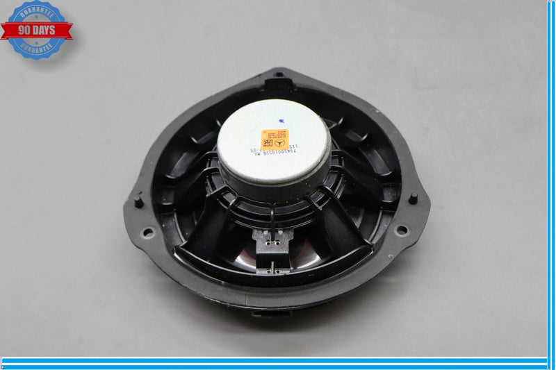 Load image into Gallery viewer, 12-19 Mercedes X166 GL350 GL450 Rear Left or Right Door Sound Speaker Oem