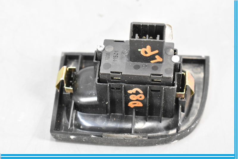 Load image into Gallery viewer, 03-12 Maserati Quattroporte M139 Rear Left Side Door Switch Button Oem