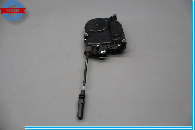 Load image into Gallery viewer, 09-16 BMW 750Li Xdrive 528i Front Right Passenger Soft Close Door Actuator Oem