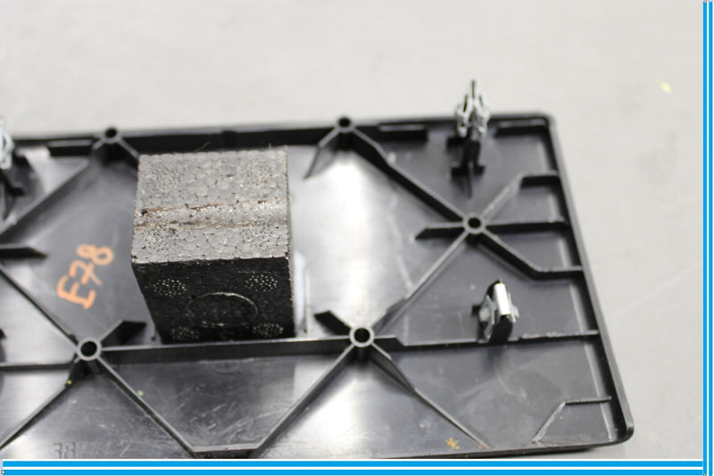 Load image into Gallery viewer, 06-13 Land Rover Range Rover Sport Rear Right Seat Bolt Cover Trim Panel Oem
