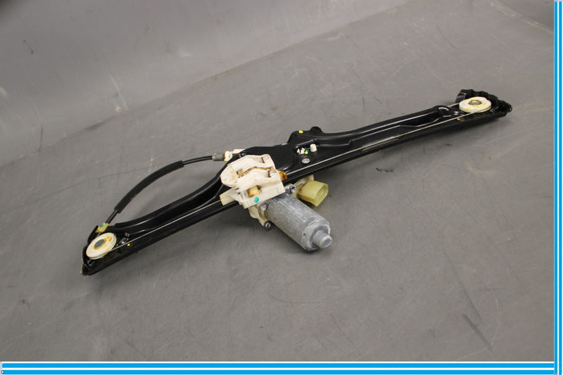 Load image into Gallery viewer, 07-13 BMW X5 E70 Rear Left Door Window Regulator W/ Motor Oem