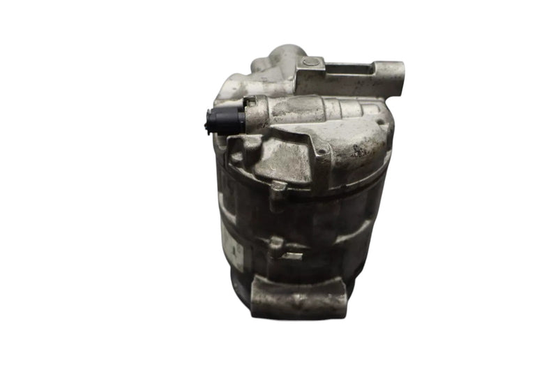 Load image into Gallery viewer, 12-15 Mercedes C250 SLK250 A/C Air Conditioning Compressor Pump 0022304511 Oem