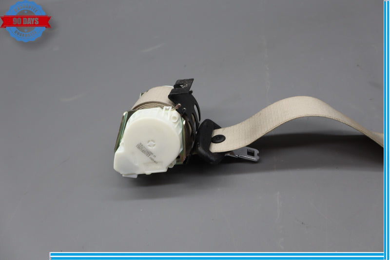 Load image into Gallery viewer, 09-15 BMW 740i 750Li xDrive Rear Center Seatbelt Seat Belt Retractor Beige Oem