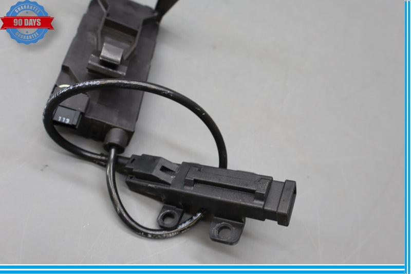 Load image into Gallery viewer, 03-06 Mercedes R230 SL500 SL55 AMG Door Keyless Go Entry Antenna Module Oem