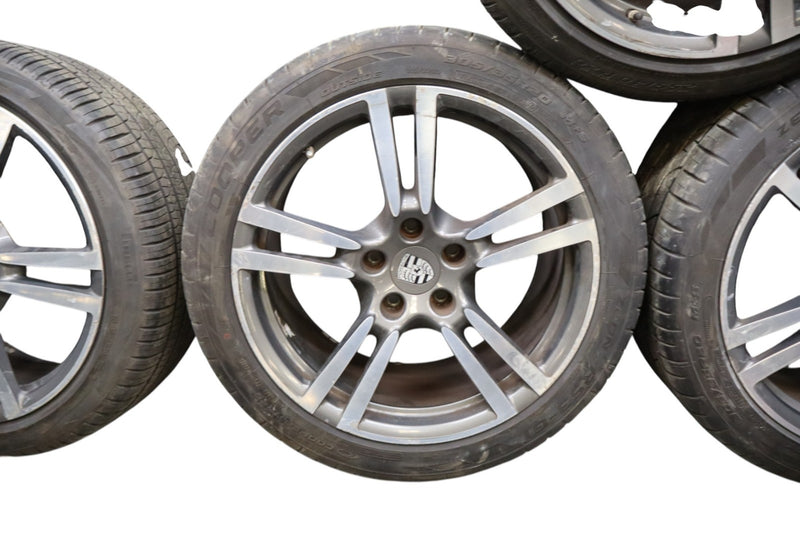 Load image into Gallery viewer, 10-16 Porsche Panamera 970 20 " Alloy Wheel With Tyre 255/40/R20 Set of 8 Oem