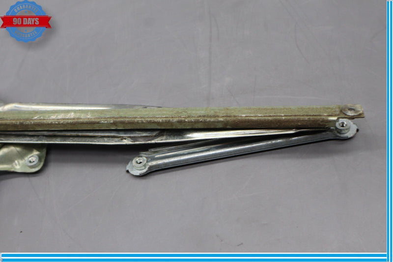 Load image into Gallery viewer, 06-17 Lexus LS460 LS600h Front Right Pass Side Door Window Regulator Motor OEM