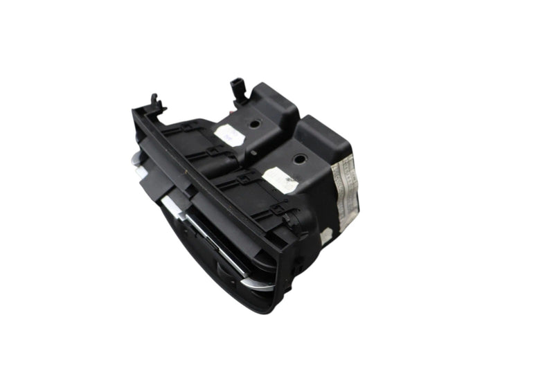 Load image into Gallery viewer, 14-20 Maserati Ghibli M157 Rear Center Console Dual Ac Air Vent Grille 670021523