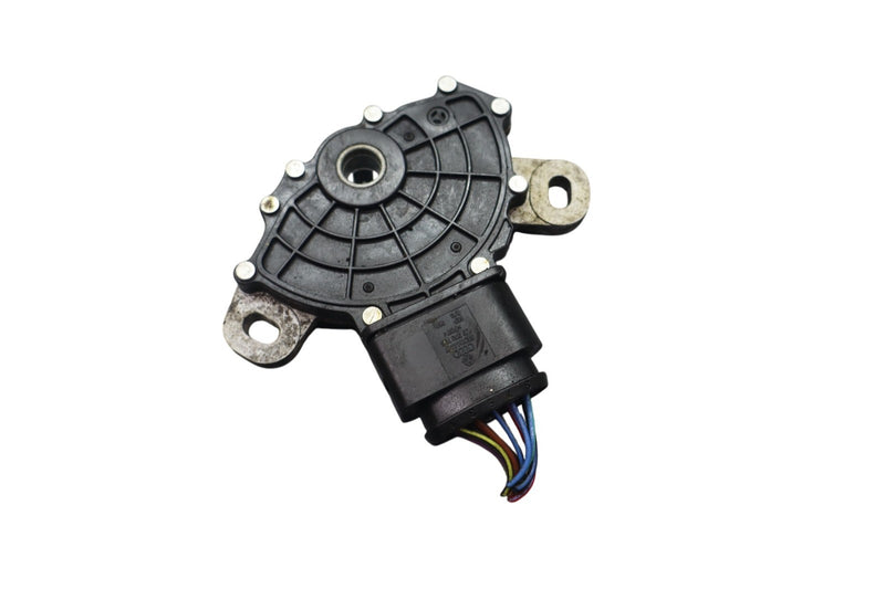Load image into Gallery viewer, 11-14 Volkswagen Touareg Gas Auto Transmission Neutral Gear Switch Gear Oem