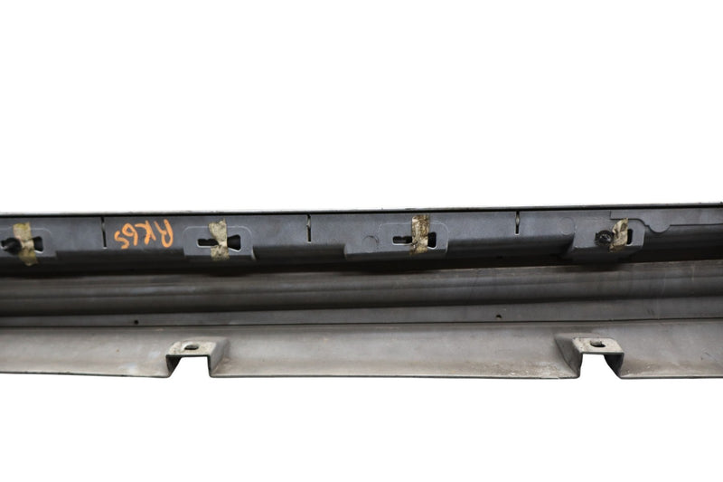 Load image into Gallery viewer, 10-17 BMW 535i 550i GT F07 Right Passenger Side Rocker Skirt Cover Molding Oem