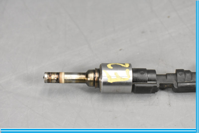 Load image into Gallery viewer, 10-19 Jaguar XJ XJL Range Rover Fuel Injector Only 1 Oem