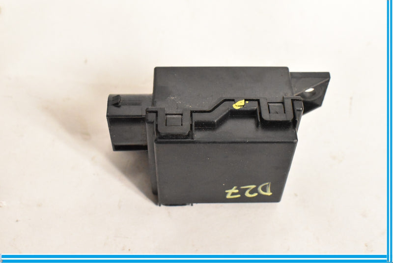 Load image into Gallery viewer, 03-06 Mercedes SL500 SL600 R230 Seat Belt Tensioner Sensor Module Unit Oem