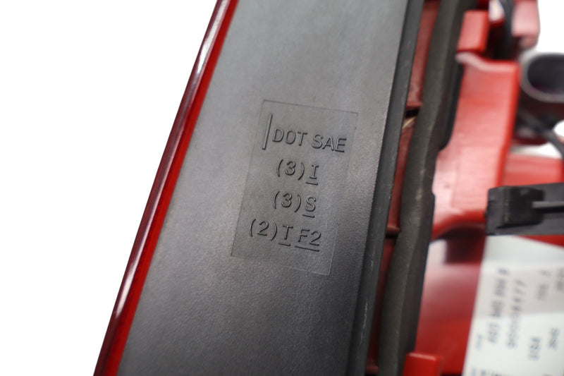 Load image into Gallery viewer, 12-15 Audi A6 A6 Quattro Rear Right Passenger Side Inner Tail Light Lamp Oem