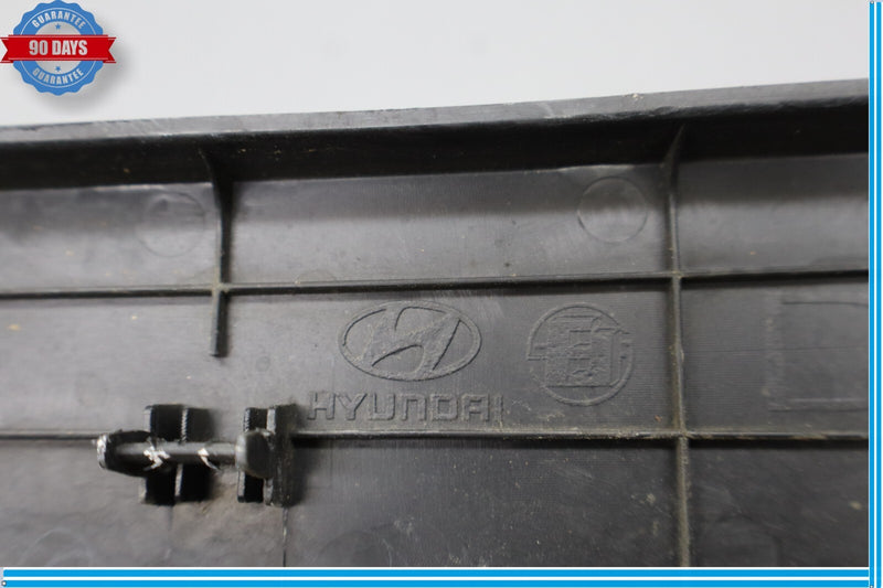 Load image into Gallery viewer, 15-20 Hyundai Genesis Front Left Driver Side Fender Seal Trim Ledge Cover Oem