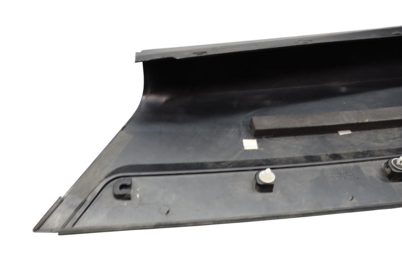 Load image into Gallery viewer, 03-12 LR Range Rover L322 Rear Right Passenger Applique Panel Quarter Trim Oem