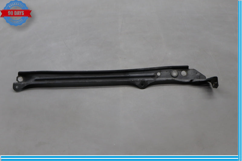 Load image into Gallery viewer, 07-12 Lexus LS460 Radiator Support Center Vertical Grille Bracket Brace Oem