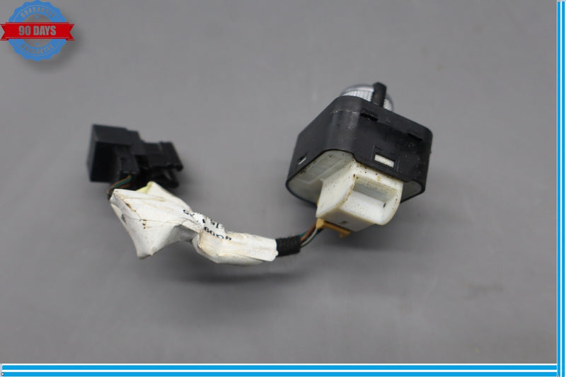 Load image into Gallery viewer, 11-18 Audi A6 Quattro Front Left Driver Side Door Mirror Adjust Switch Oem