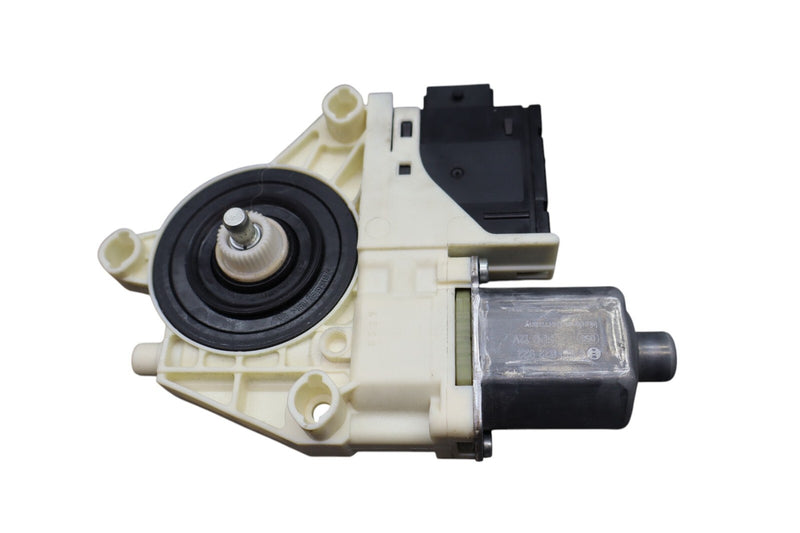 Load image into Gallery viewer, 17-25 Alfa Romeo Giulia Front Right Passenger Door Window Regulator Motor Oem