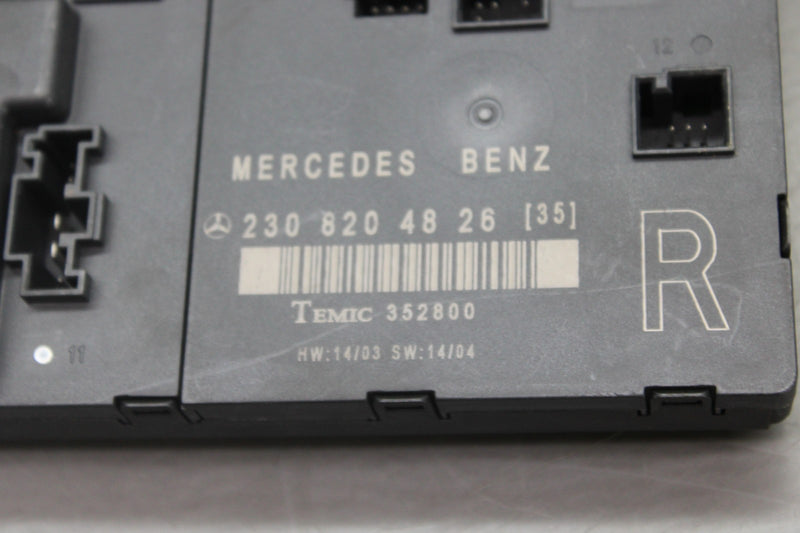 Load image into Gallery viewer, 03-12 Mercedes R230 SL500 SL550 Front Right Door Control Module A2308204826 Oem