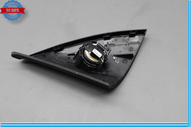 Load image into Gallery viewer, 08-14 Mercedes W204 C300 Front Right Side Door Panel Tweeter Speaker Cover Oem