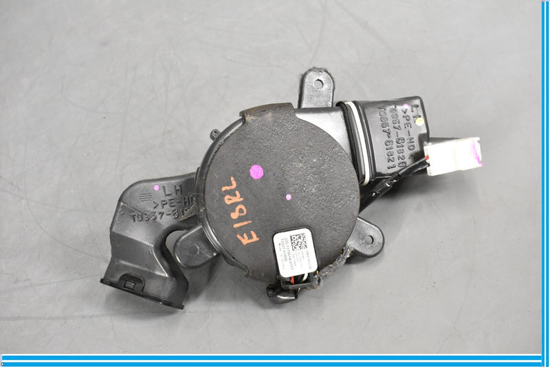 Load image into Gallery viewer, 07-12 Lexus LS460 Rear Left Driver Side Seat Cooling Air Fan Assembly Oem