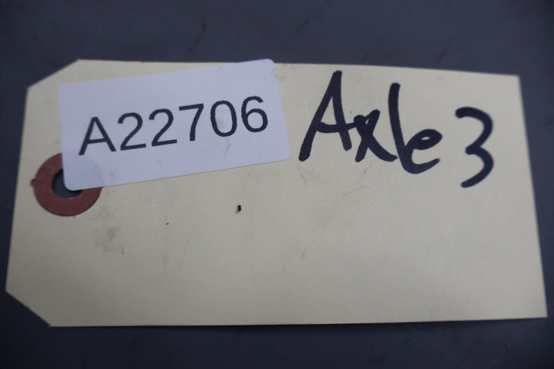 Load image into Gallery viewer, 11-17 Volkswagen Touareg Front Right Side Axle CV Shaft Axleshaft 7P0407271 Oem