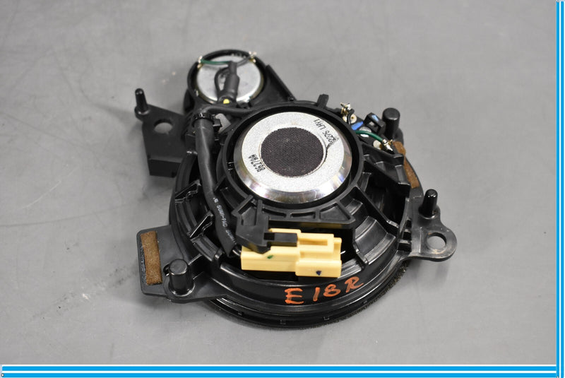 Load image into Gallery viewer, 07-17 Lexus LS460 Dash Dashboard Right Passenger Side Outer Speaker Oem